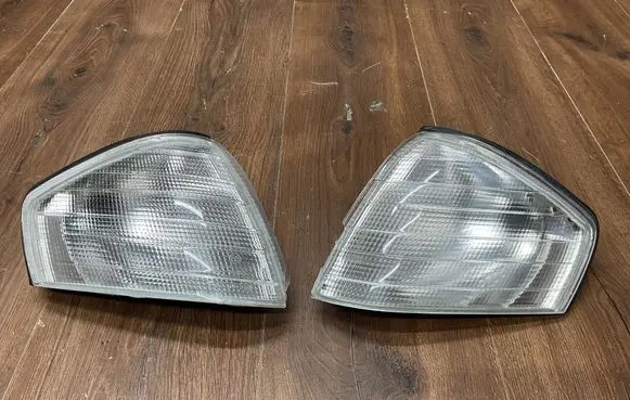 Mercedes-Benz SL AMG R129 Front indicator light 1315106916