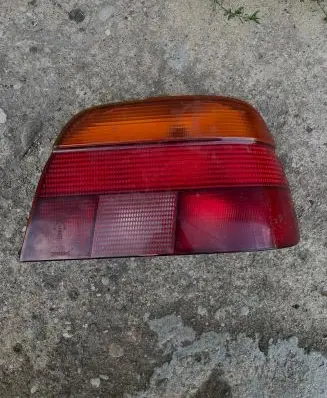 BMW 5 E39 Rear/tail lights 8363558