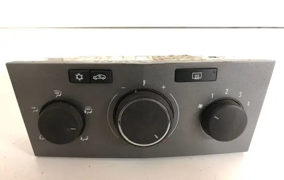 Opel Zafira B Climate control unit 13231057