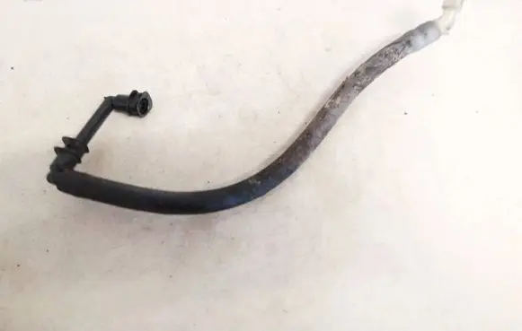 Volkswagen Touran I Engine coolant pipe/hose