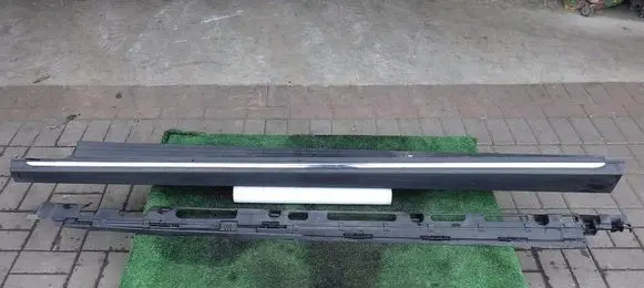 Mercedes-Benz ML W166 Front sill trim cover A1666980054