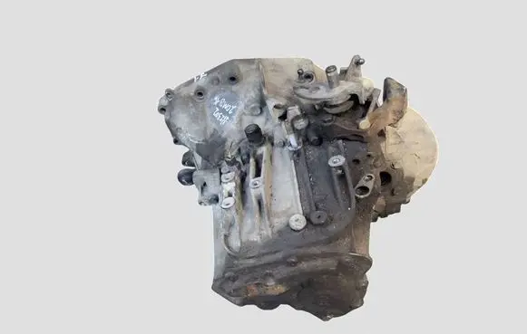 Peugeot 307 Manual 6 speed gearbox 20MB16