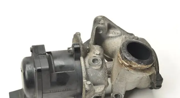Peugeot 308 EGR valve 9685640480