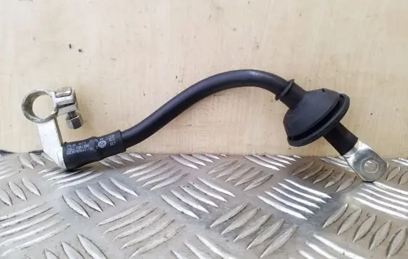 Volkswagen Touareg I Positive cable (battery) 7L0971225H