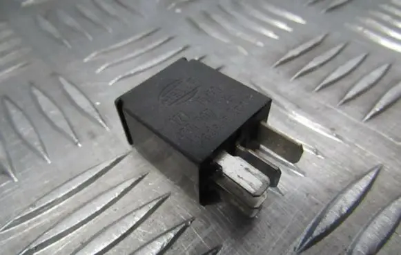 Volvo V70 Other relay 4rd00781400 4rd007814-00