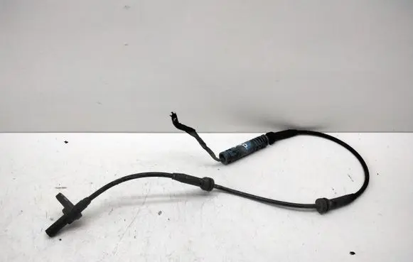 BMW 5 E60 E61 ABS brake wheel speed sensor 6908705