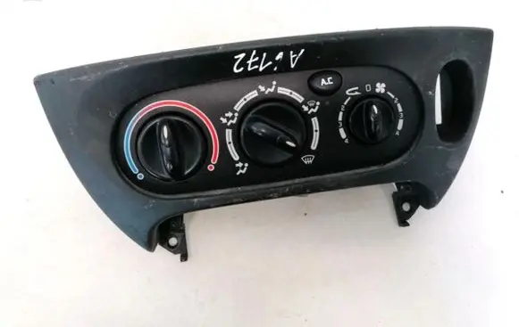 Renault Scenic I Climate control unit 663212P 102042