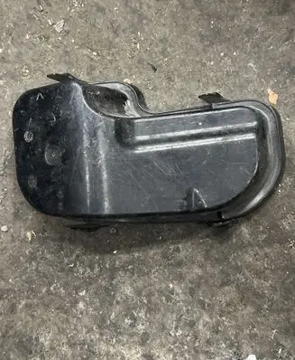 Ford Focus C-MAX Headlight/headlamp dust cover 270609