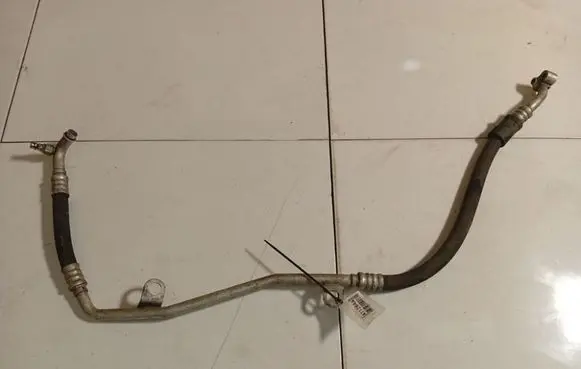 Mercedes-Benz A W168 Air conditioning (A/C) pipe/hose 