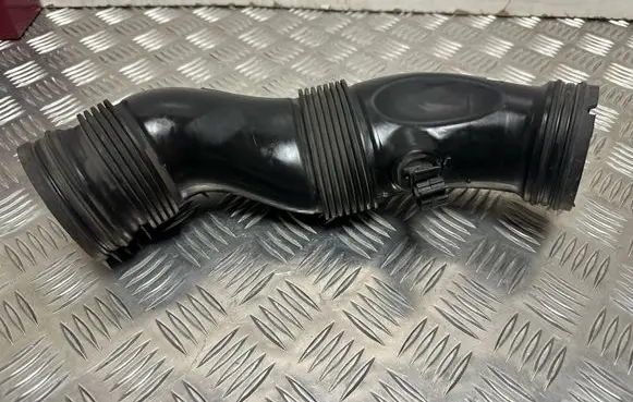 Fiat Ducato Air intake hose/pipe 1393924080