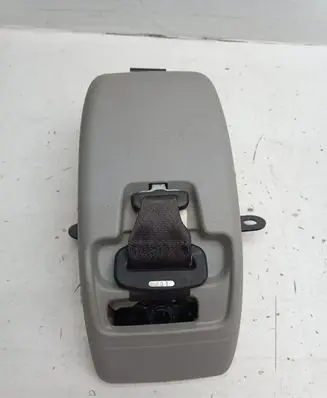 Honda FR-V Middle seatbelt (rear) 