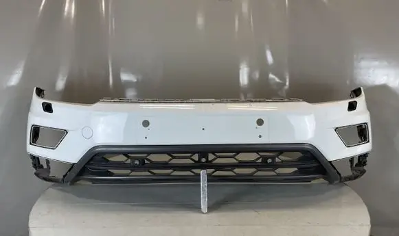 Volkswagen Tiguan Front bumper 5NA807221