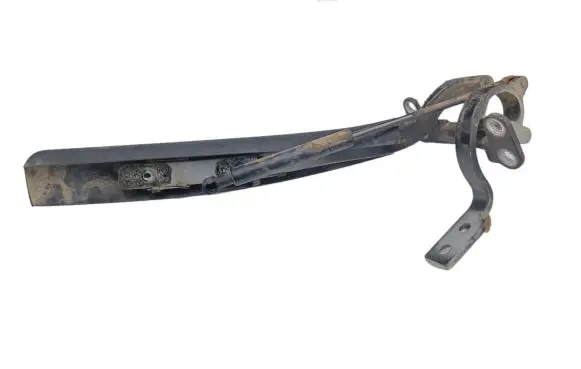 Volkswagen Touareg I Tailgate/trunk/boot hinge