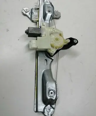 Nissan Qashqai Rear door window regulator with motor 82701HV00C