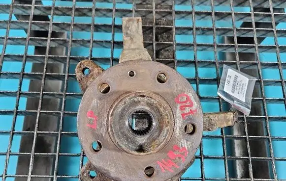 Renault Trafic II (X83) Front wheel hub spindle knuckle IMPRK1493720