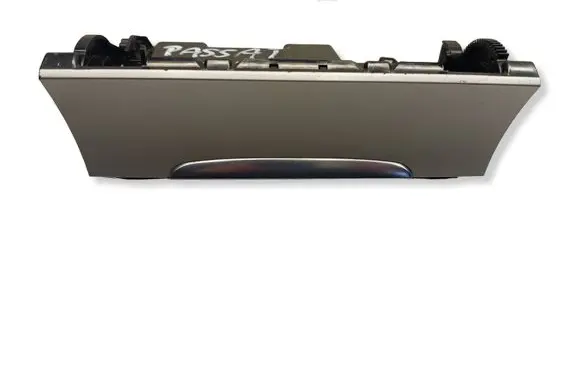 Volkswagen PASSAT B7 Ashtray (front) 3C0863284K