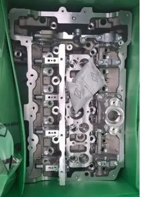 BMW 1 F20 F21 Engine head 7584311 764782501