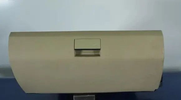 Ford Ranger Glove box