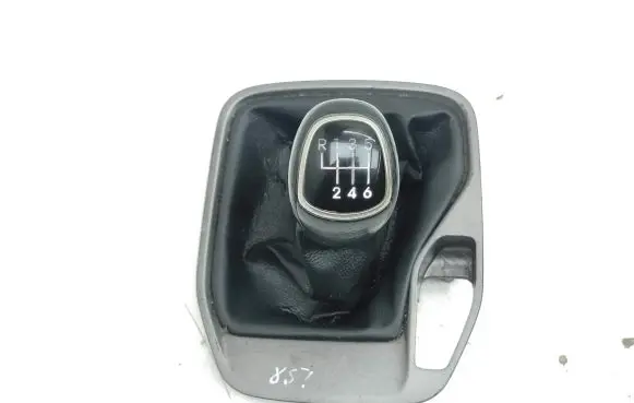 Gear lever shifter trim leather/knob