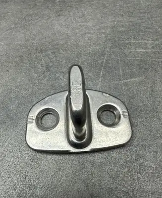 Audi A4 S4 B6 8E 8H Front door lock loop/hook striker 8E0837033