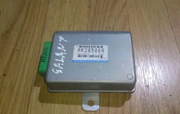 Mitsubishi Galant Other control units/modules MR285860