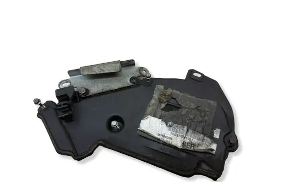 Citroen DS3 Timing belt guard (cover) 9686975480