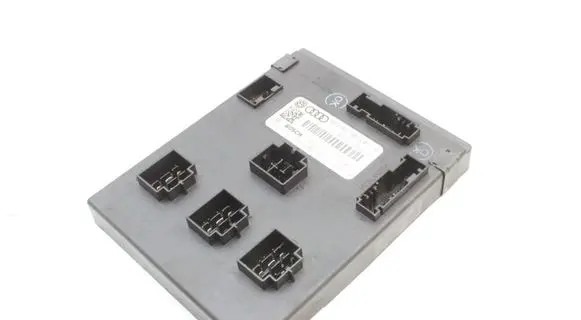 Audi A6 S6 C7 4G Central body control module 4H0907063CE