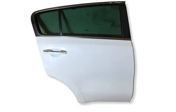 KIA Sportage Front door DRZWITPWD