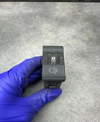 Volkswagen Golf IV Headlight level height control switch 4A0941301A