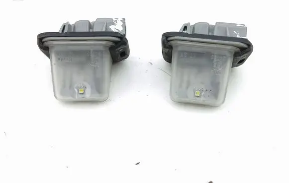 Suzuki Vitara (LY) Number plate light 34853