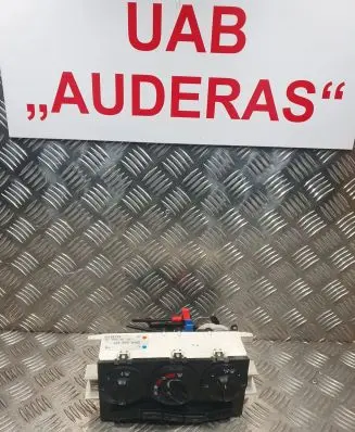 Mercedes-Benz A W168 Climate control unit 1688300485 K110799
