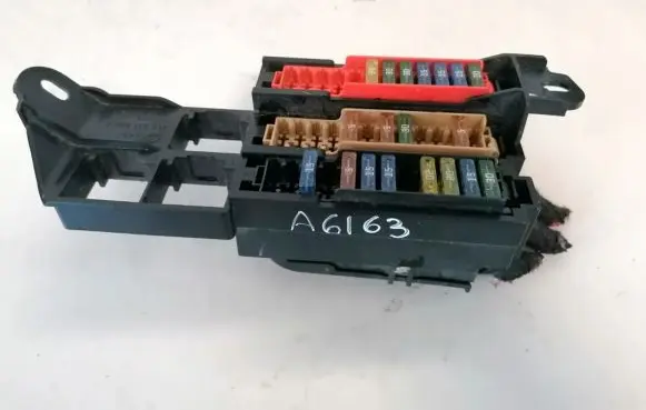 Audi Q7 4L Fuse box set 4l0971845a