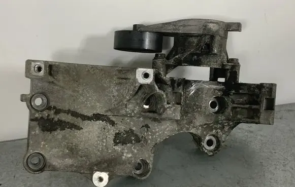 Seat Altea Generator/alternator bracket 03G903143A