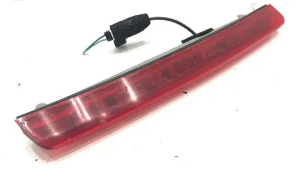 Toyota Avensis T250 Third/center stoplight