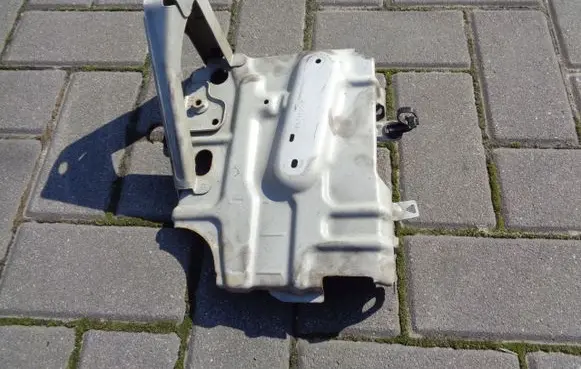 Citroen C1 Battery tray 
