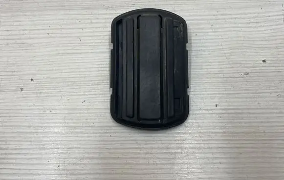 Peugeot 2008 II Brake pedal 9824805180