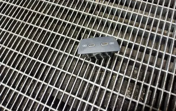 Volkswagen ID.3 USB socket connector 2G6035954
