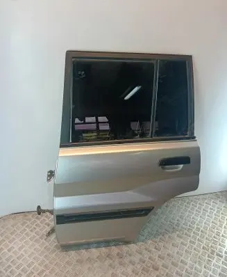 Mitsubishi Pajero Pinin Rear door