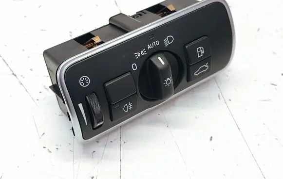 Volvo XC60 Light switch 30739448