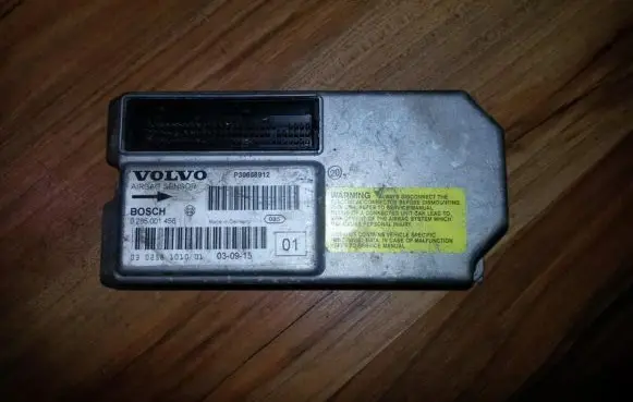 Volvo S60 Airbag control unit/module 0285001456 p30658912