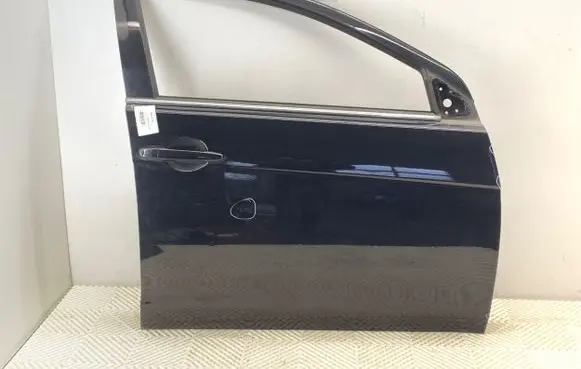 Mitsubishi Lancer VIII Front door X42A