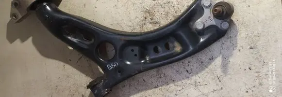 Skoda Octavia Mk2 (1Z) Front lower control arm/wishbone 1K0407165C