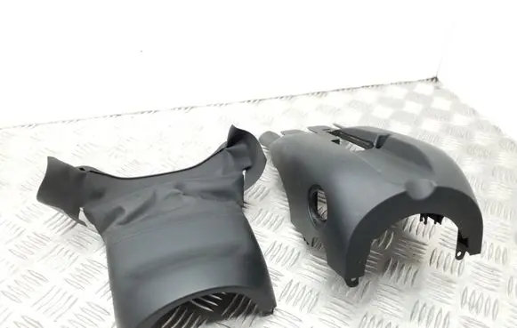 Steering wheel column trim
