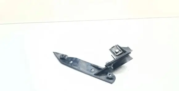 BMW 3 E90 E91 Fender mounting bracket 7058448