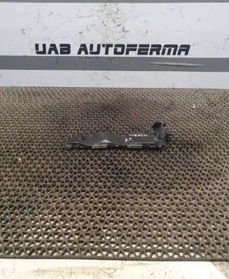 Toyota Avensis T250 Front bumper mounting bracket 