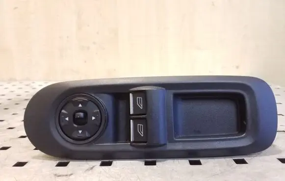 Ford Galaxy Electric window control switch 7S7T14A132CB