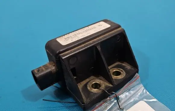 Volkswagen Golf IV ESP acceleration yaw rate sensor 1J0907657B IMPRK1541600