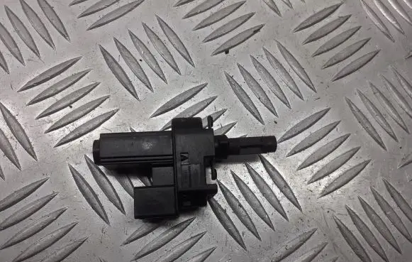 Ford Focus Clutch pedal sensor 4M5T-7C534-AA