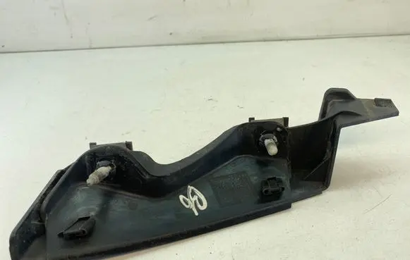 Volkswagen PASSAT B6 Front bumper mounting bracket 3C0807505