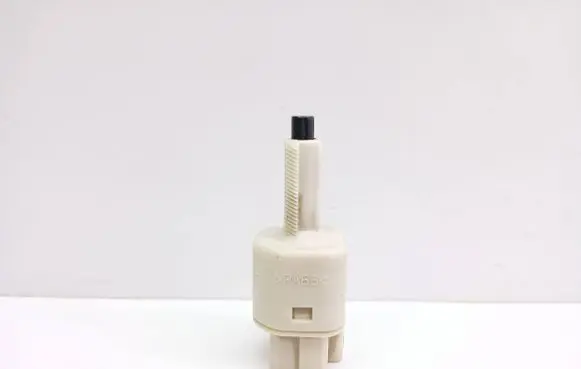 Toyota Avensis T250 Clutch pedal sensor PA66